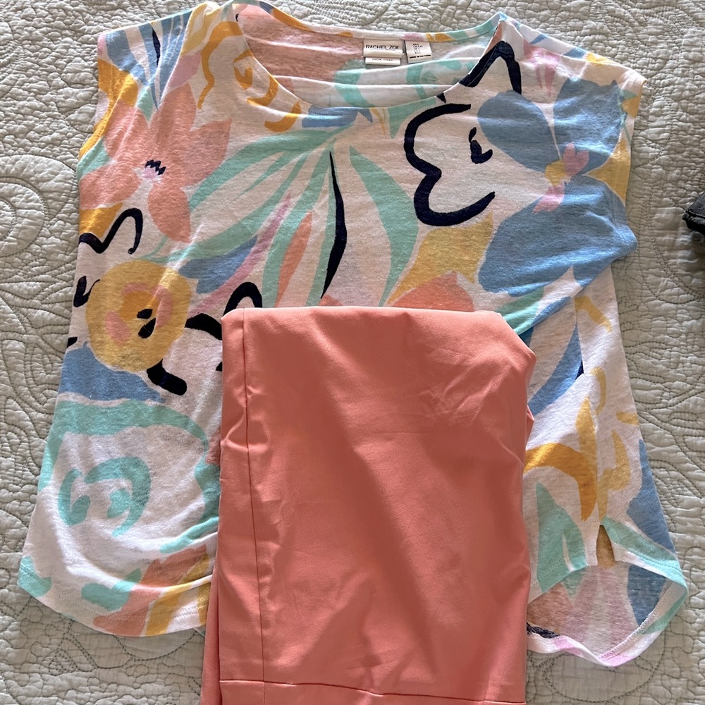 Pant outfit. Large woman’s.